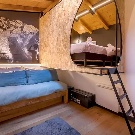 公寓 Duplex Avec Sauna Et Vue Mont Blanc Au Centre De Chamonix 霞慕尼